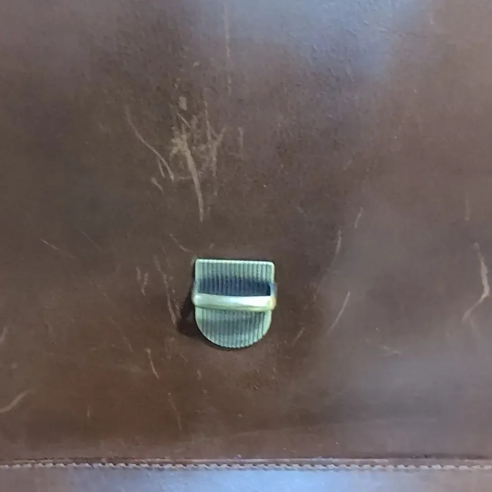 The Leather Farm Buffalo Leather Briefcase Organizer Messenger Bag Magnetic Flap
